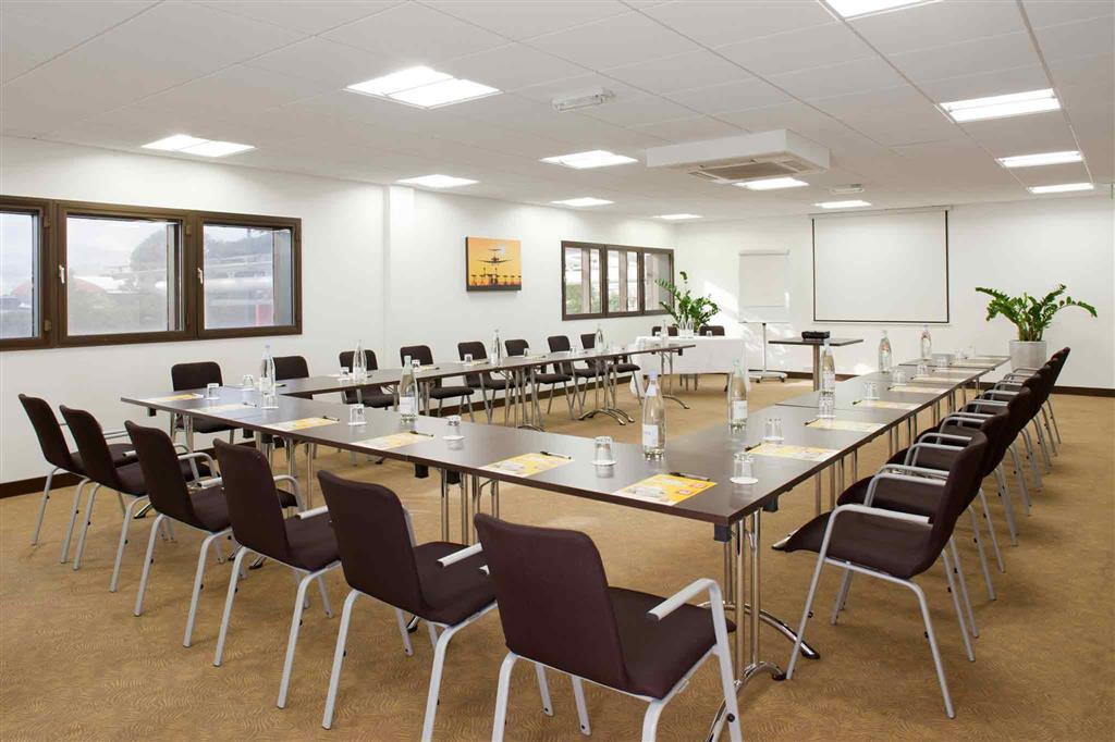 Hotel Ibis London Heathrow Airport Hillingdon Esterno foto