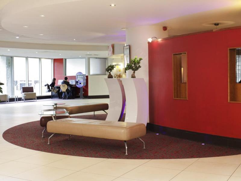 Hotel Ibis London Heathrow Airport Hillingdon Esterno foto