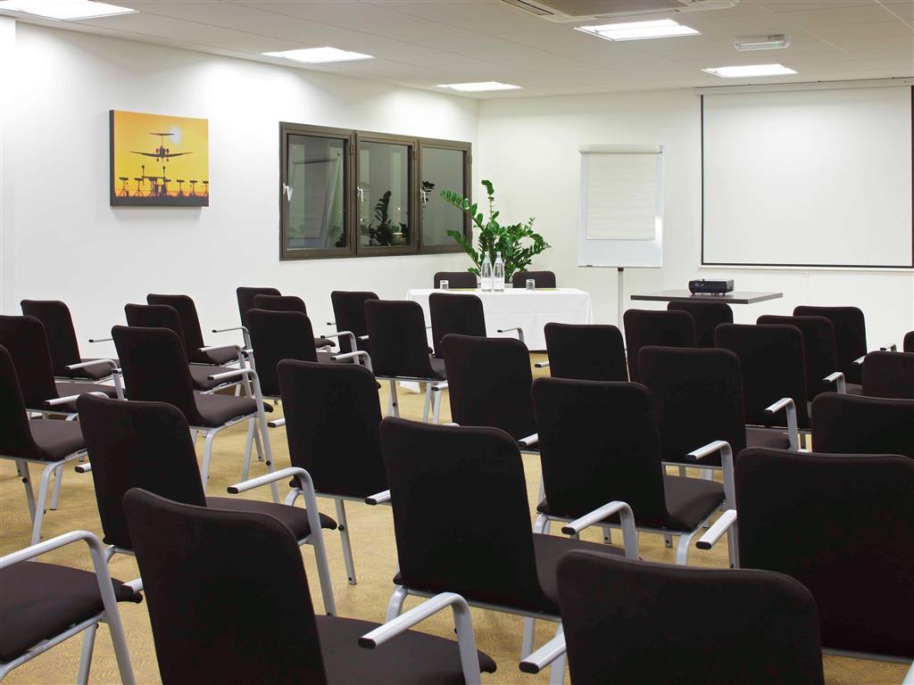 Hotel Ibis London Heathrow Airport Hillingdon Esterno foto