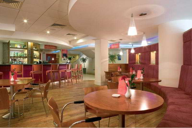 Hotel Ibis London Heathrow Airport Hillingdon Esterno foto