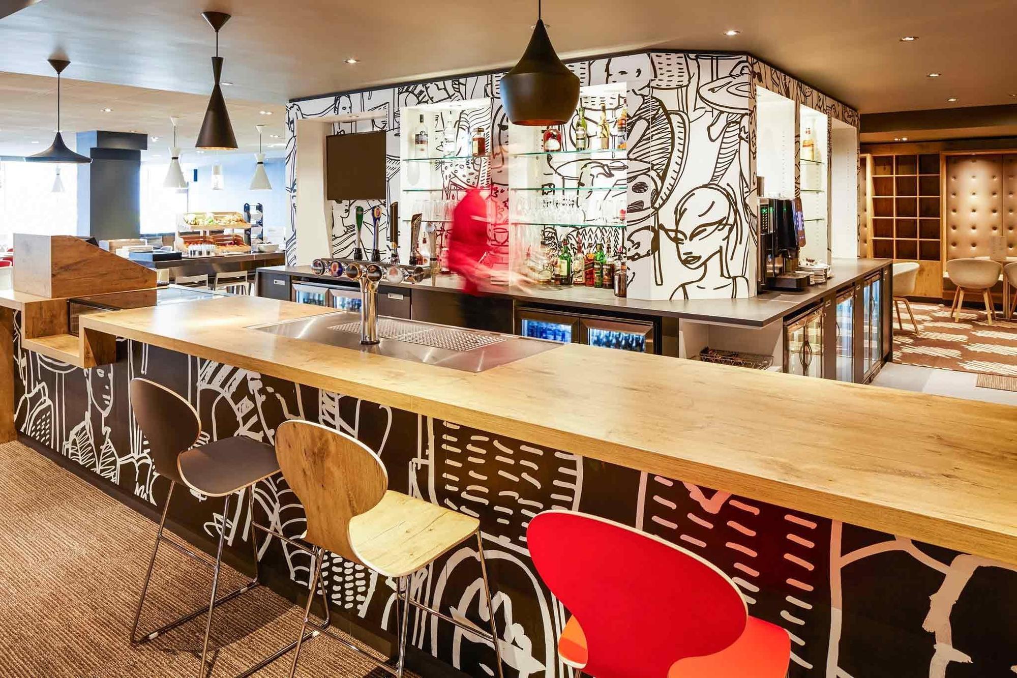 Hotel Ibis London Heathrow Airport Hillingdon Esterno foto